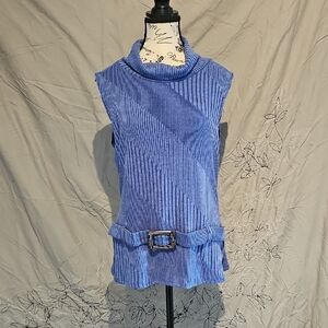 Frank Lyman Design Blue Ribbed Sleeveless Top with Belt